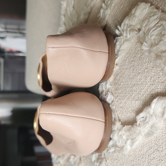 Tory Burch Chelsea flat - Picture 2 of 8